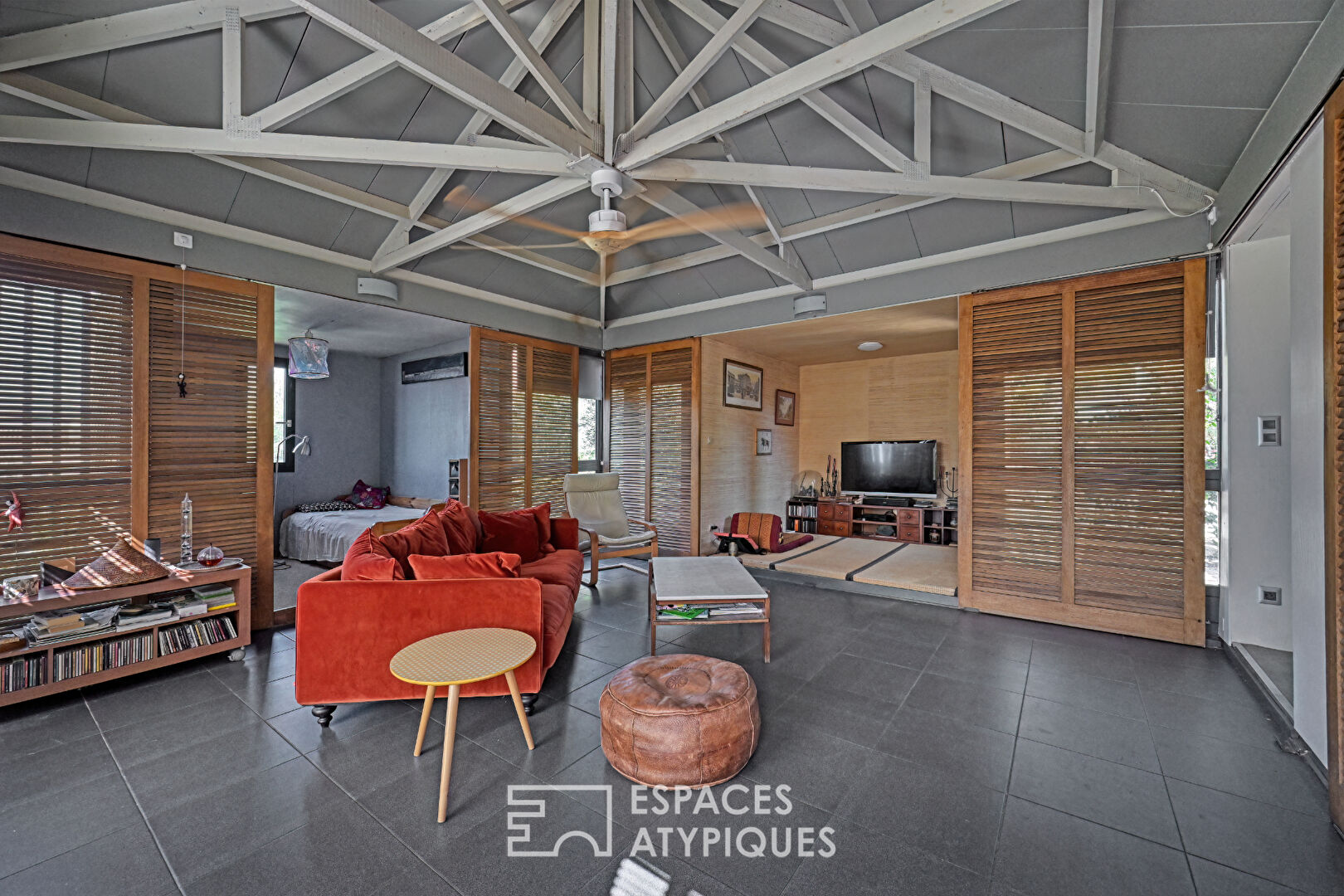 Japanese-inspired house north of Montpellier