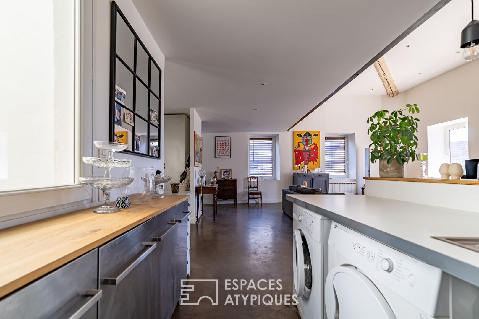 Loft d’exception en dernier étage : vivez au sommet !
