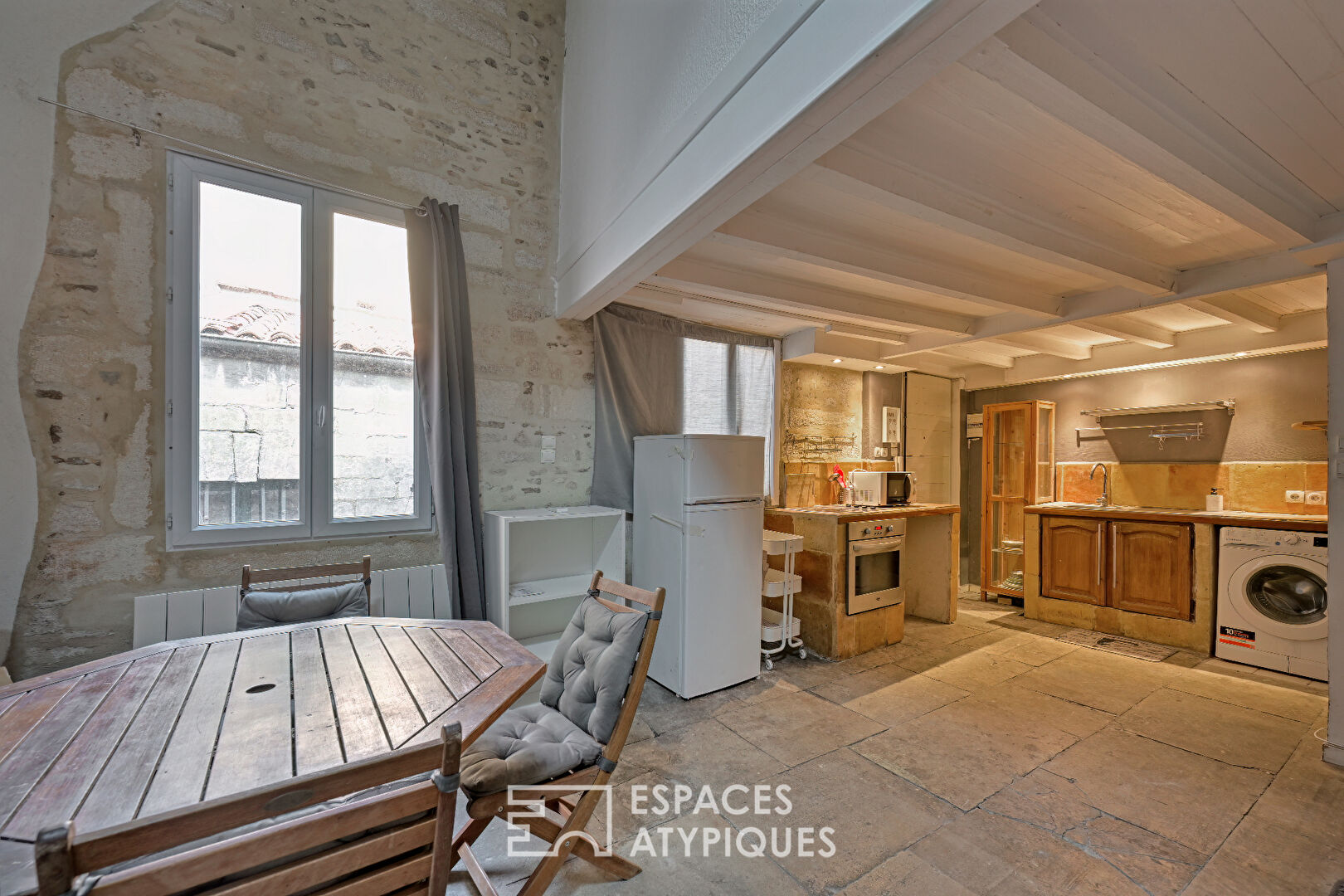 Appartement duplex dans l'Ecusson