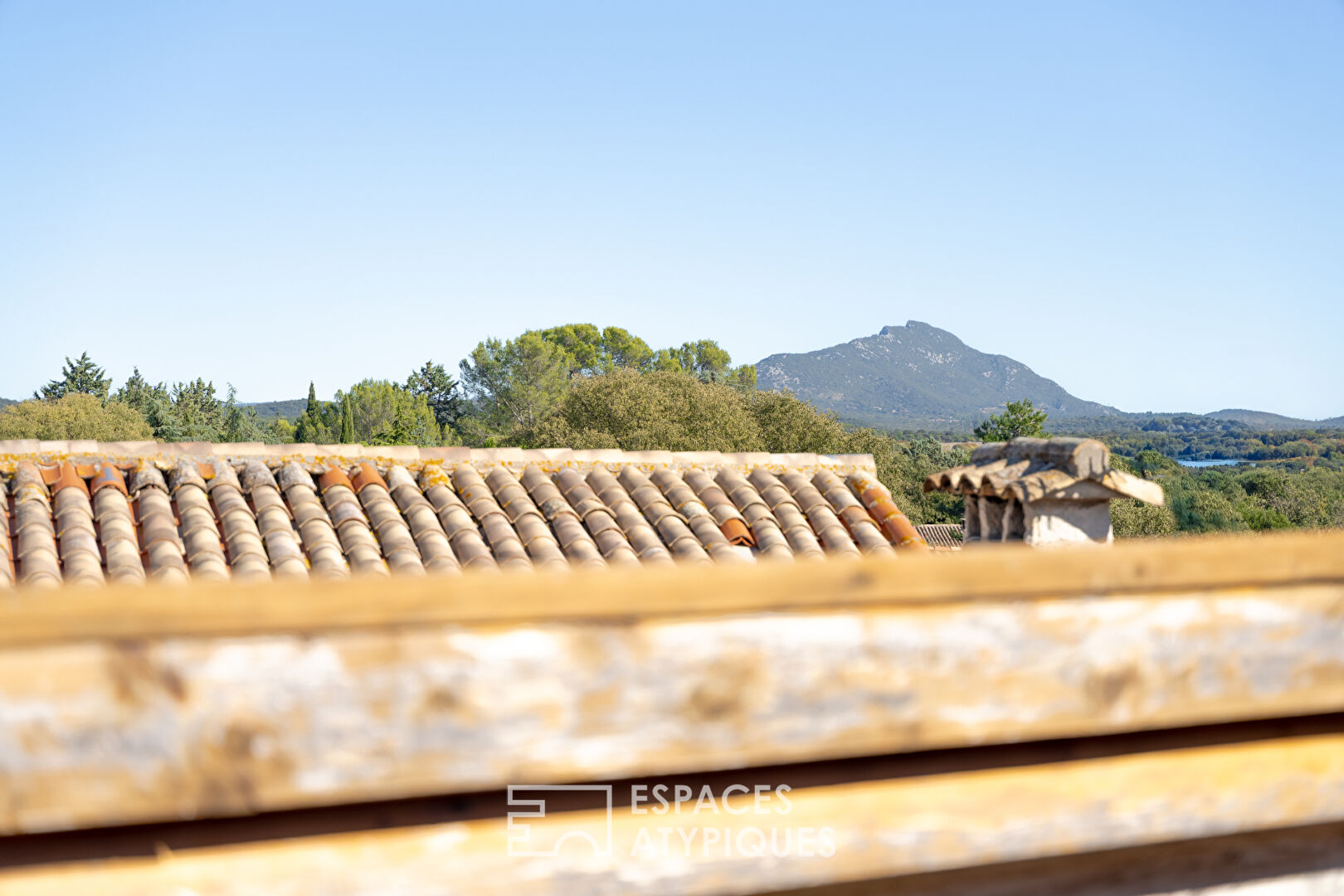 Maison de Village Historique Rénovée avec terrasse de toit