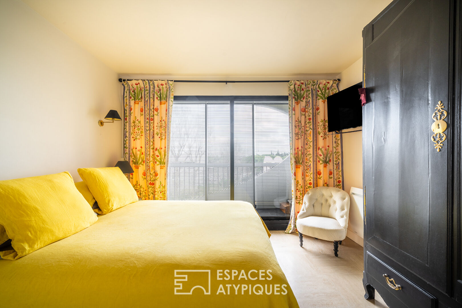 Inverted duplex with panoramic view