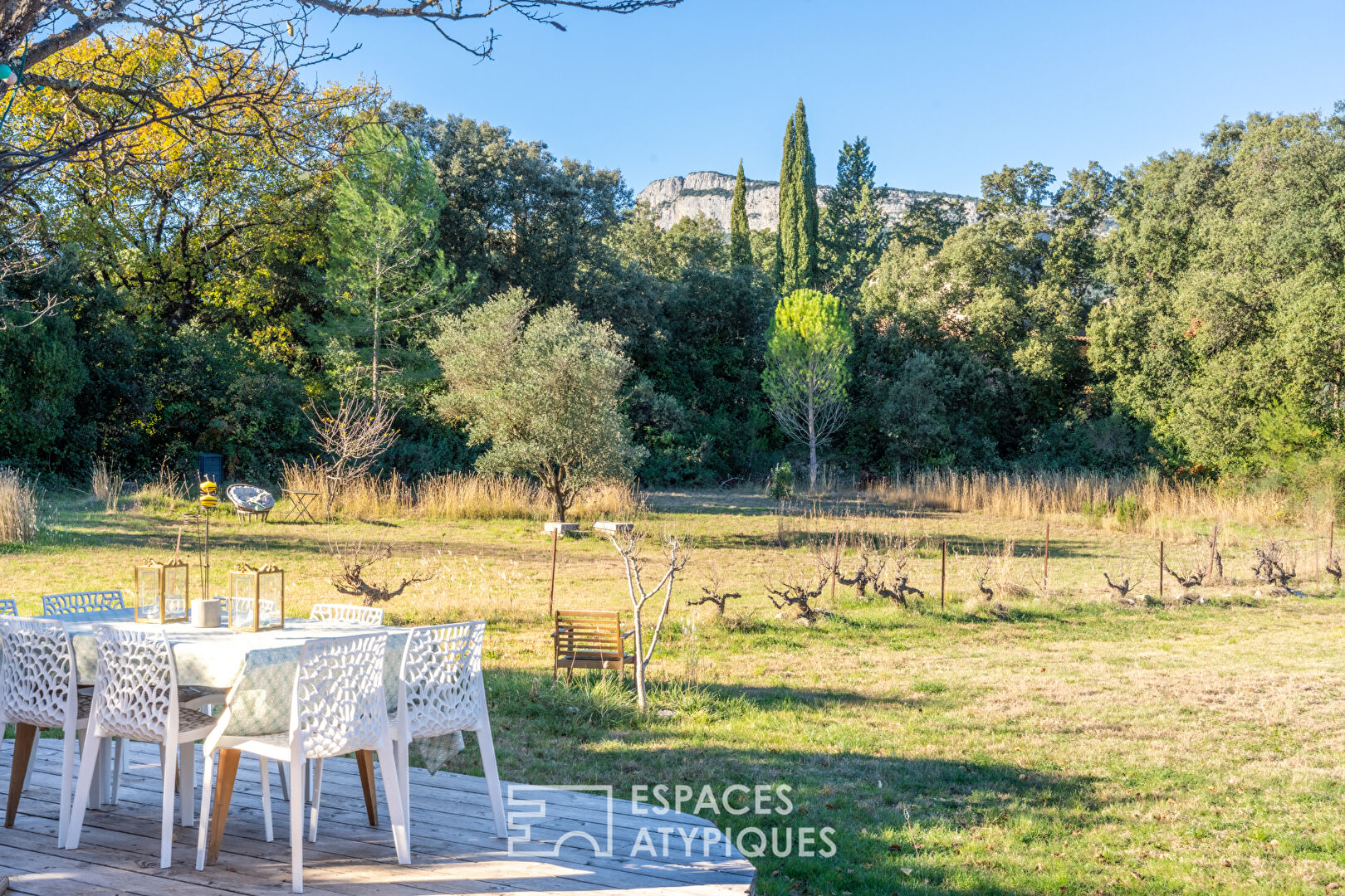Spacious Villa Reinvented in the Pic Saint Loup