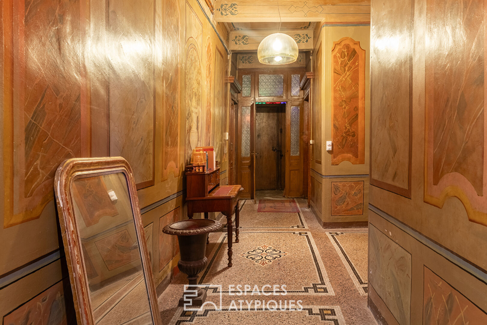 Maison de village des années 1880 : le charme de l’ancien préservé