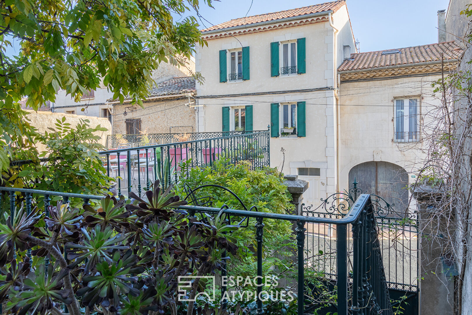 Maison de village des années 1880 : le charme de l’ancien préservé