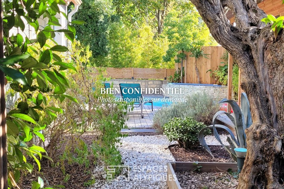 Villa contemporaine confidentielle avec piscine, au calme absolu à Montpellier