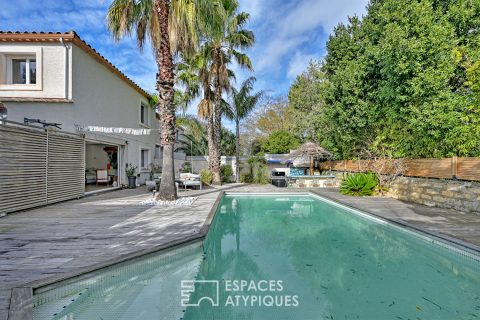 Maison cachée, rénovée avec piscine et au calme absolu à Montpellier