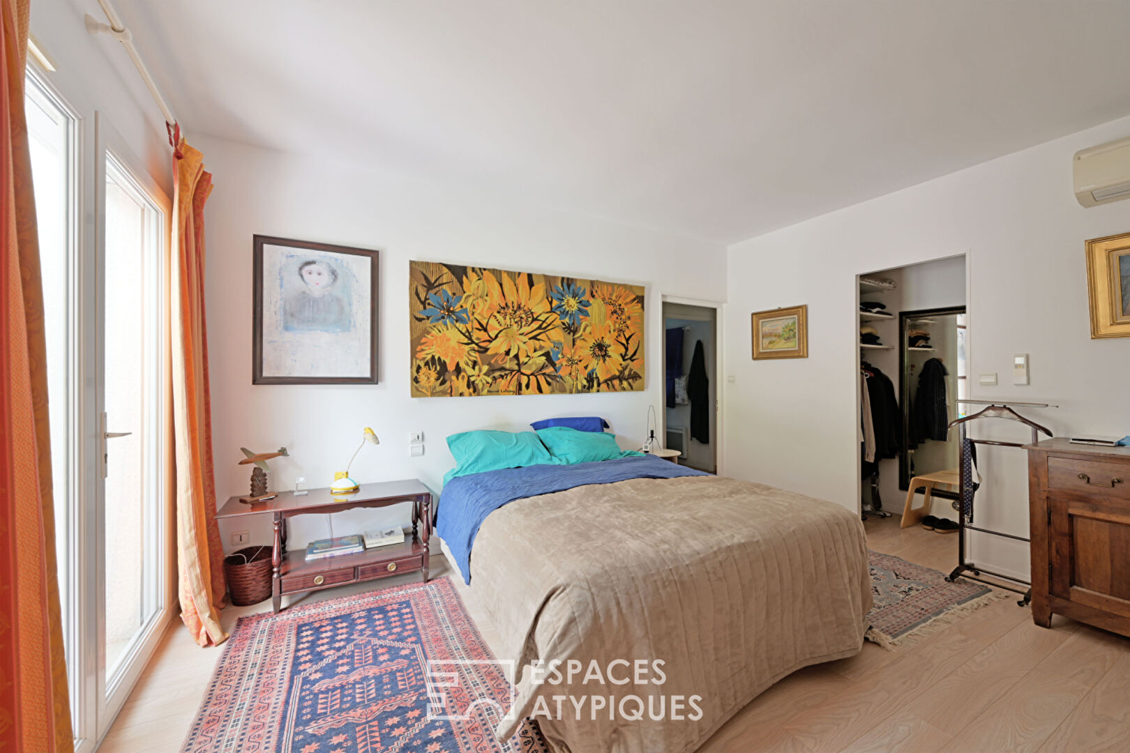 Maison d&rsquo;architecte confidentielle avec piscine, vue Pic Saint-Loup et potentiel multiple