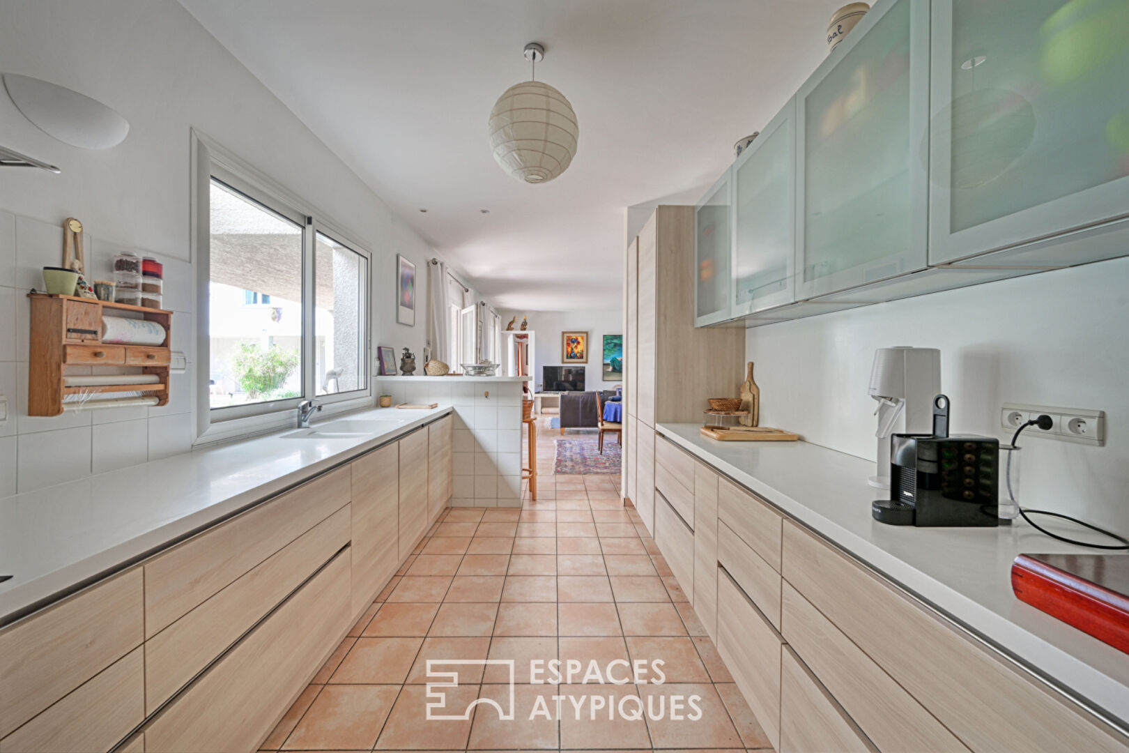 Maison d&rsquo;architecte confidentielle avec piscine, vue Pic Saint-Loup et potentiel multiple