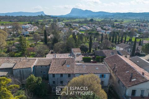 Bâtisse historique réinventée, oasis de nature au coeur du village