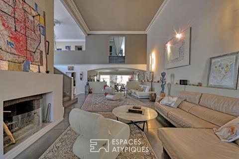 Maison d&rsquo;architecte signée, volumes cathédrale et vues imprenables