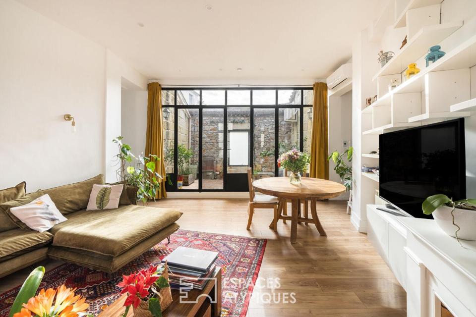 Appartement lumineux en centre village