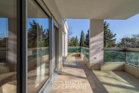 Grand appartement avec terrasse sur le Parc Montcalm