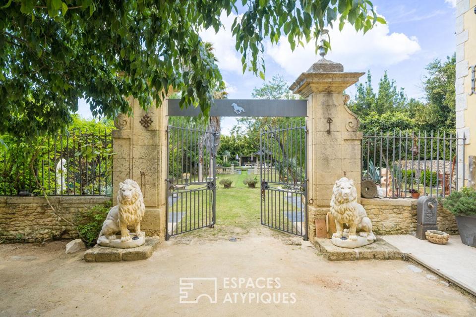 Mas vigneron et jardin intimiste