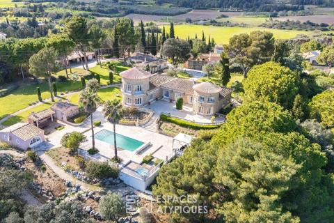 Propriété d&rsquo;exception avec piscine, au calme et proche de la mer