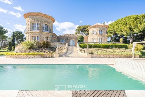 Propriété d&rsquo;exception avec piscine, au calme et proche de la mer