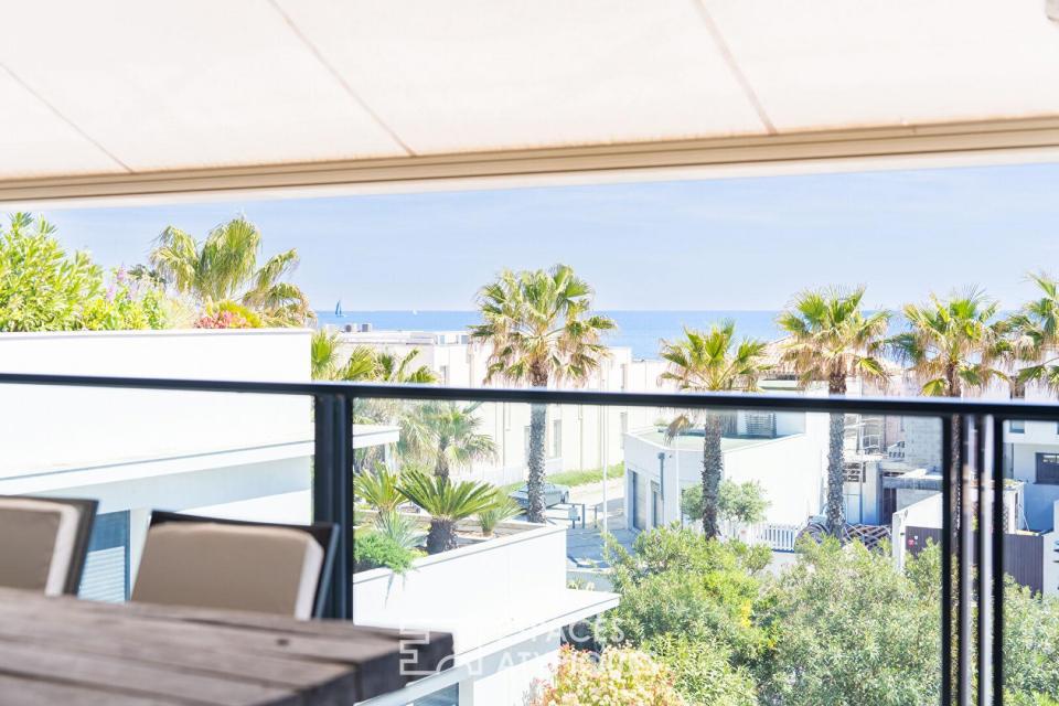 Appartement de standing traversant avec vue mer