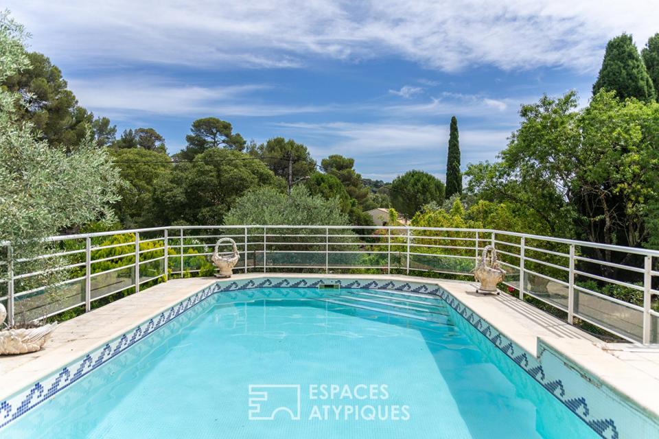 Maison d'architecte avec piscine au coeur d'Aiguelongue