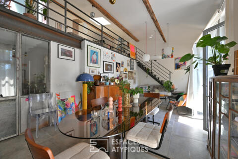 Artist’s studio style and top floor: duplex loft in the heart of the city