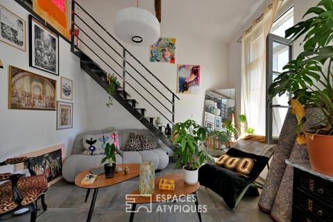 Loft de charme aux lignes industrielles et prestations singulières