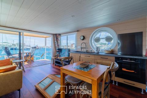 The soul of a century-old yacht, the elegance of a contemporary lifestyle