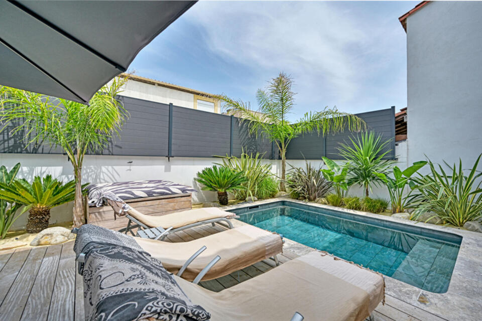 Villa d'exception avec piscine à deux pas du canal et de la mer