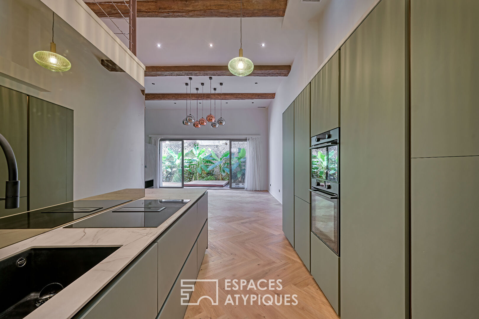 Exceptionnelle maison rénovée avec jacuzzi et garage à Montpellier