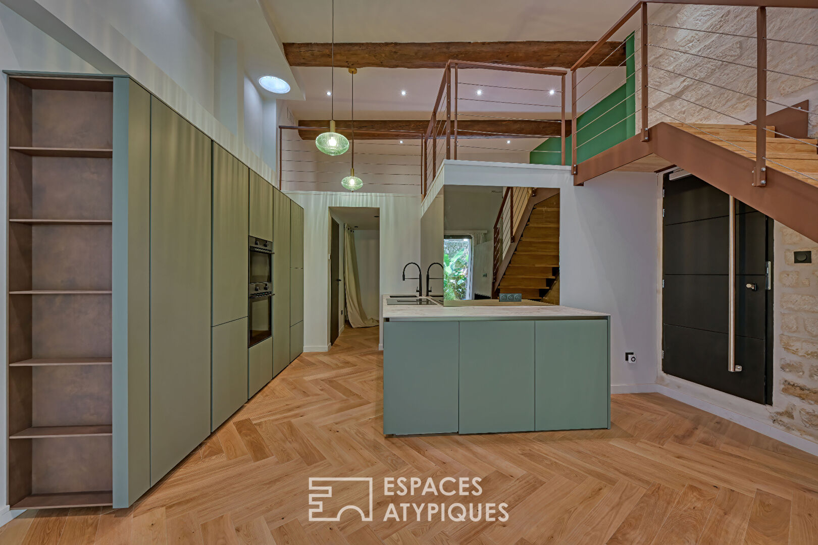 Exceptionnelle maison rénovée avec jacuzzi et garage à Montpellier
