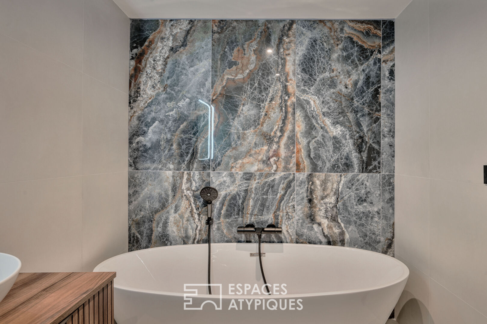 Exceptionnelle maison rénovée avec jacuzzi et garage à Montpellier