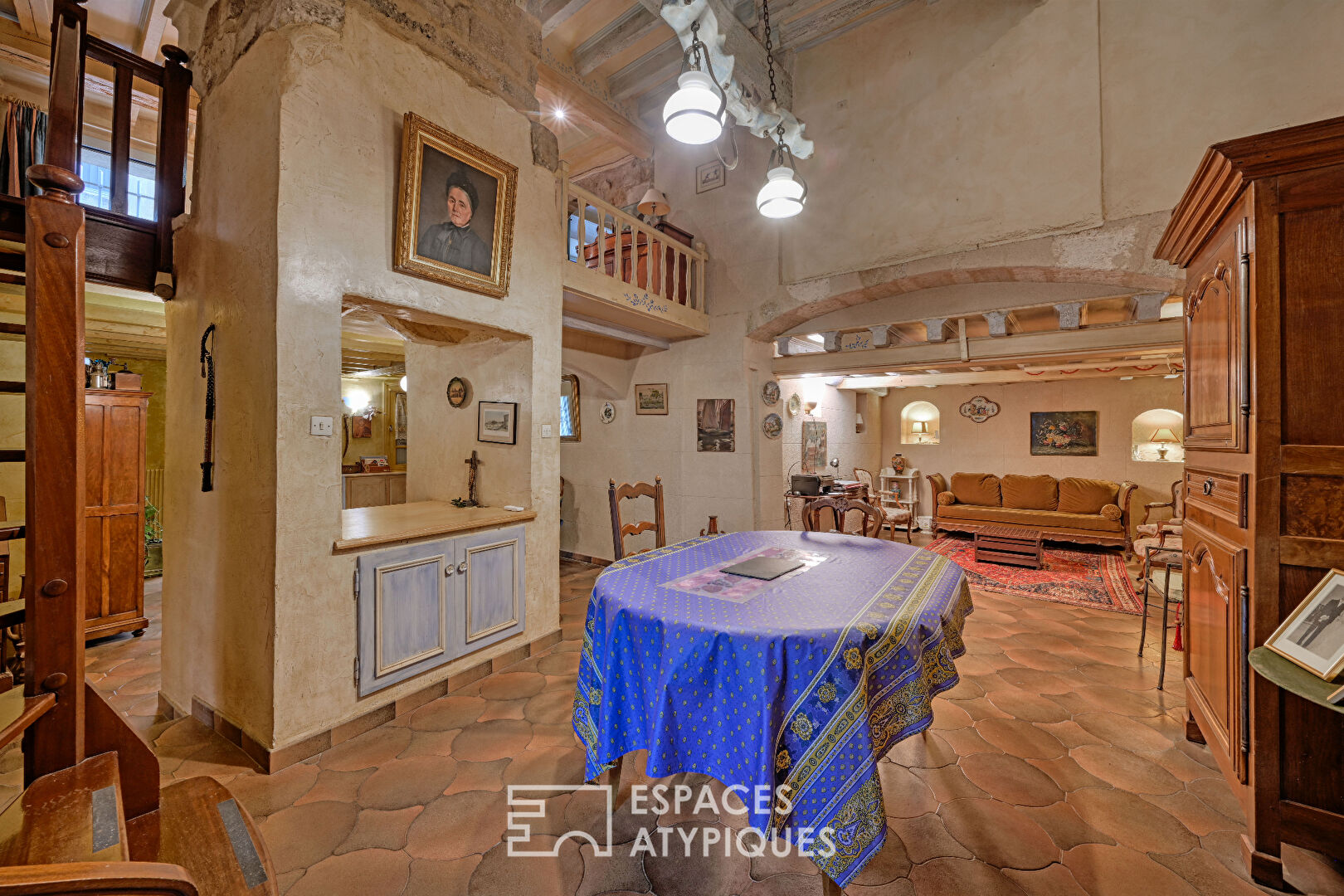 Appartement duplex de charme avec de beaux volumes au coeur de Montpellier