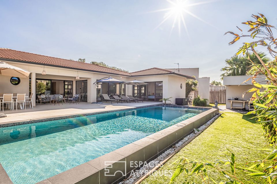Villa moderne de plain pied, à quelques pas de la plage