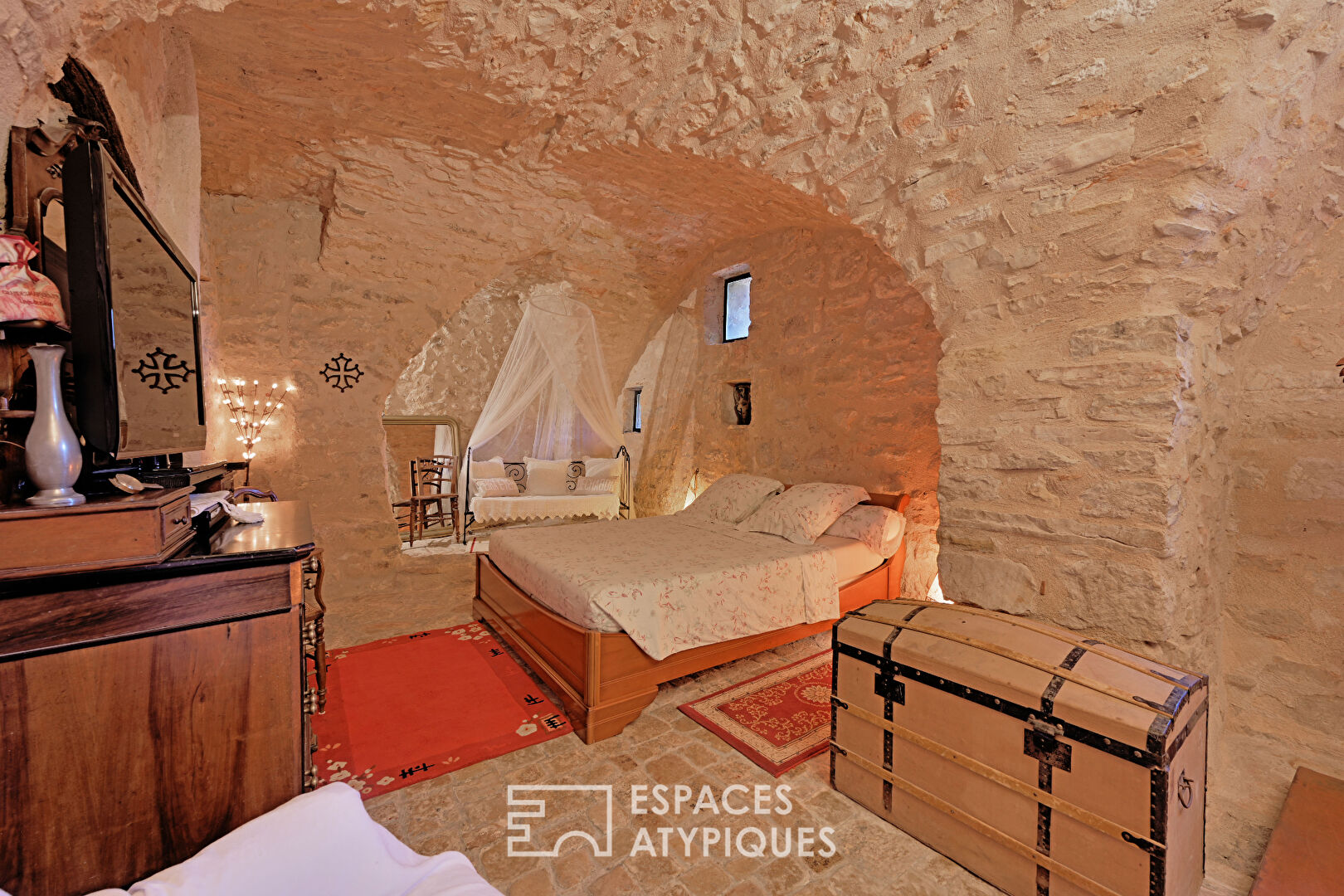 Incredible character house in the heart of Puéchabon