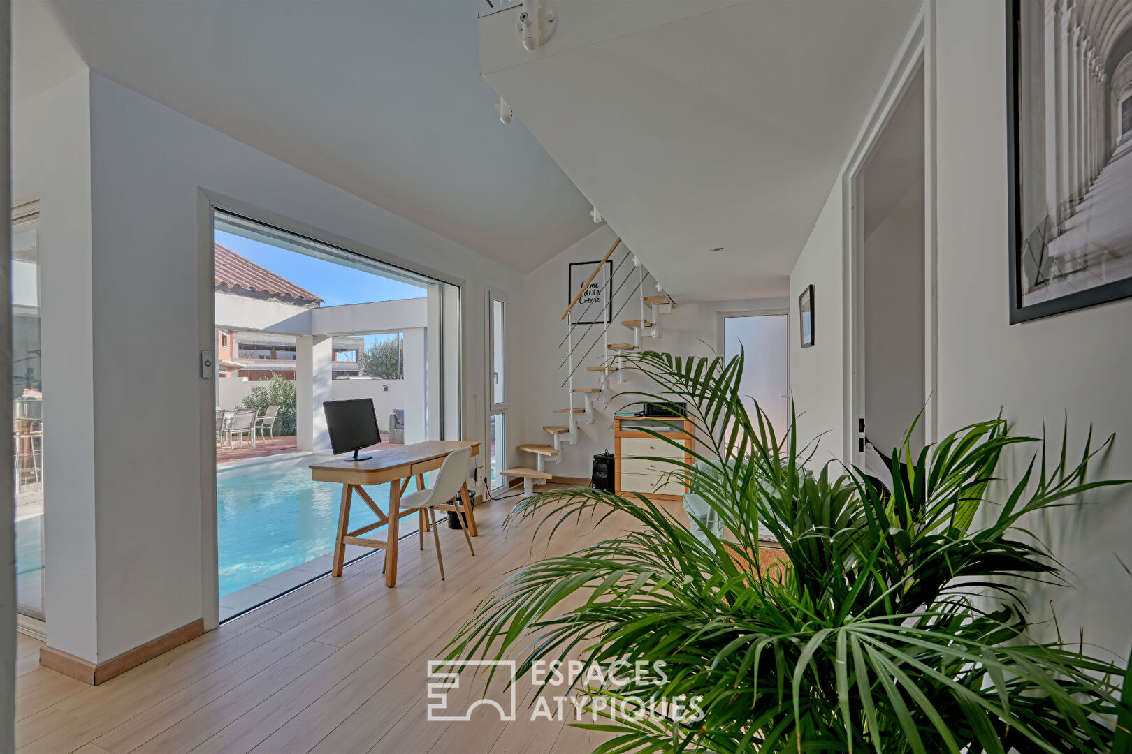 Unique architect-designed house in Pérols