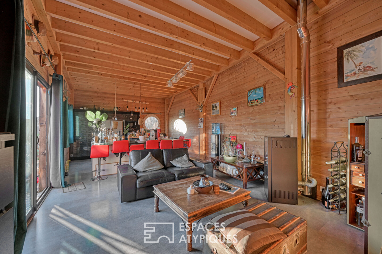 Unique real estate complex with spa and swimming pool