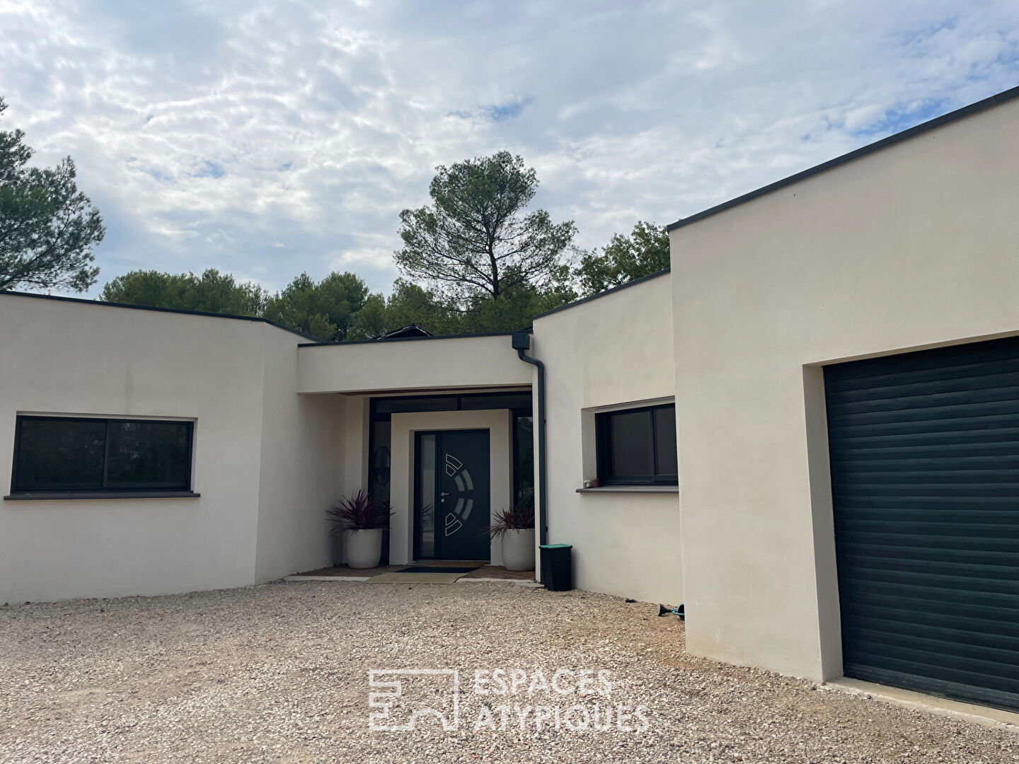 Superb contemporary at the gates of Montpellier
