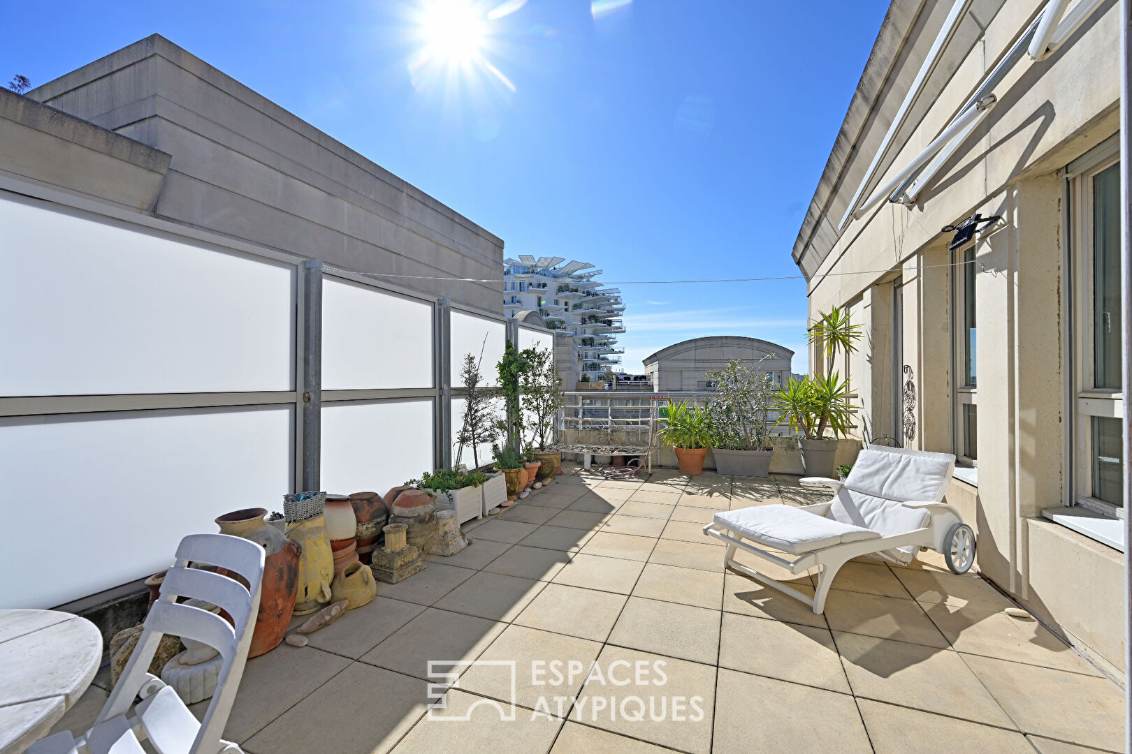 Top floor duplex apartment in Montpellier