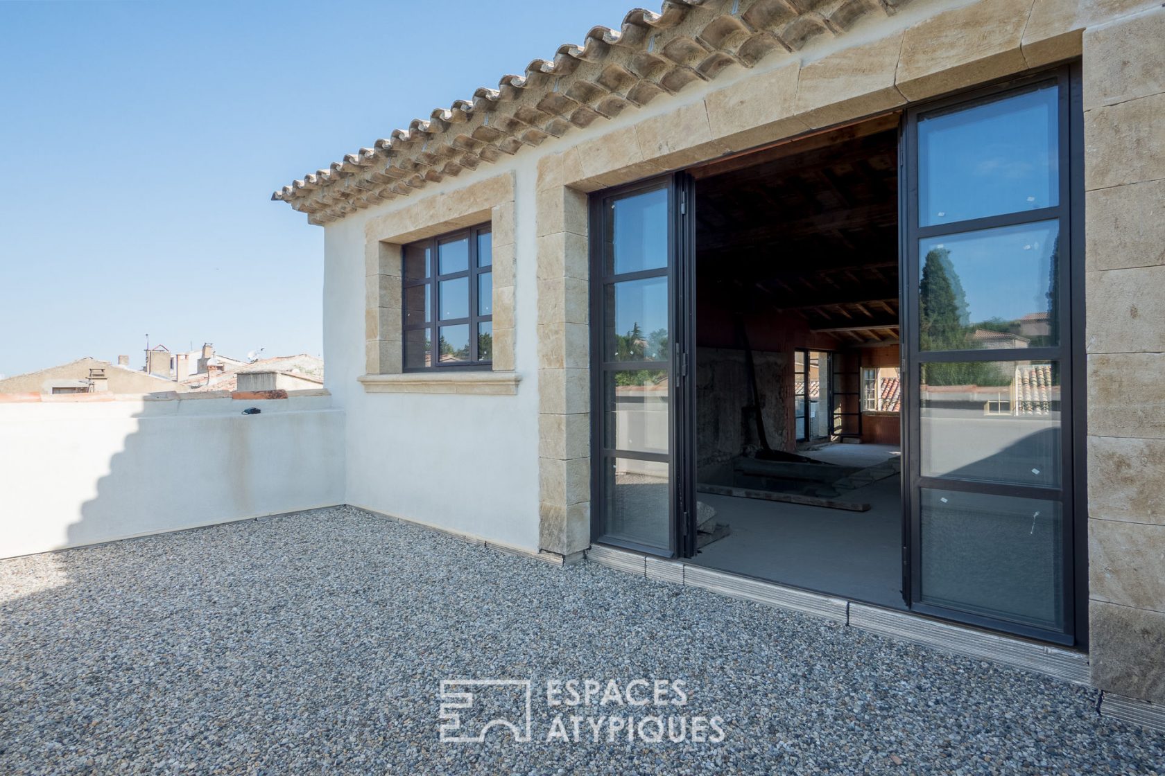 Maison de village à terminer