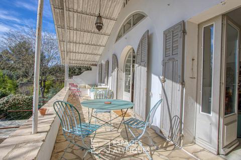 Invitation au voyage à Villeneuve Les Avignon