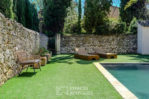 Elégante Maison de Maître avec piscine en coeur de village