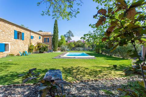 Havre de paix en Provence, entre charme et modernité