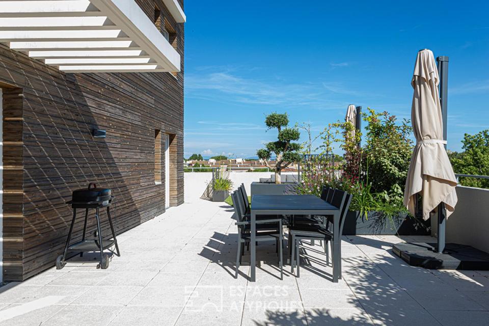 Appartement dans le ciel et sa somptueuse terrasse