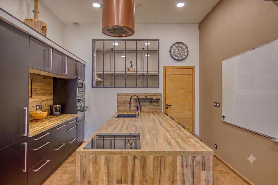 Appartement de charme idéalement situé au coeur du village