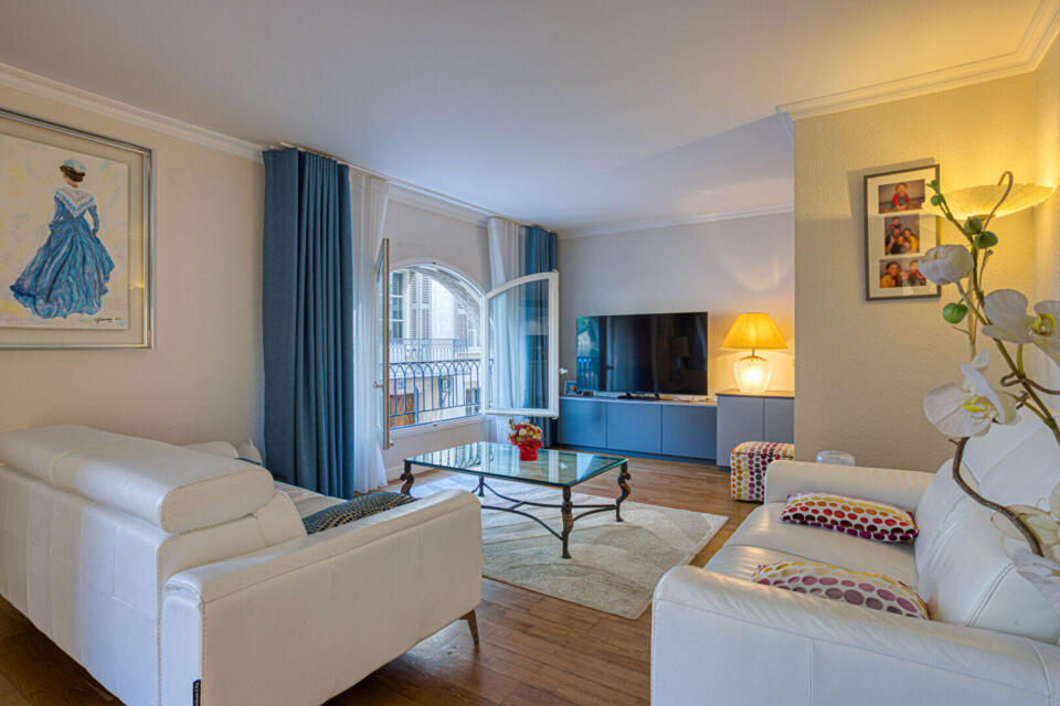 Appartement Avignon 5 pièce(s) 168 m2
