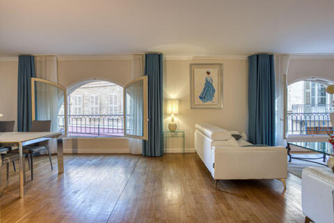Appartement Avignon 5 pièce(s) 168 m2
