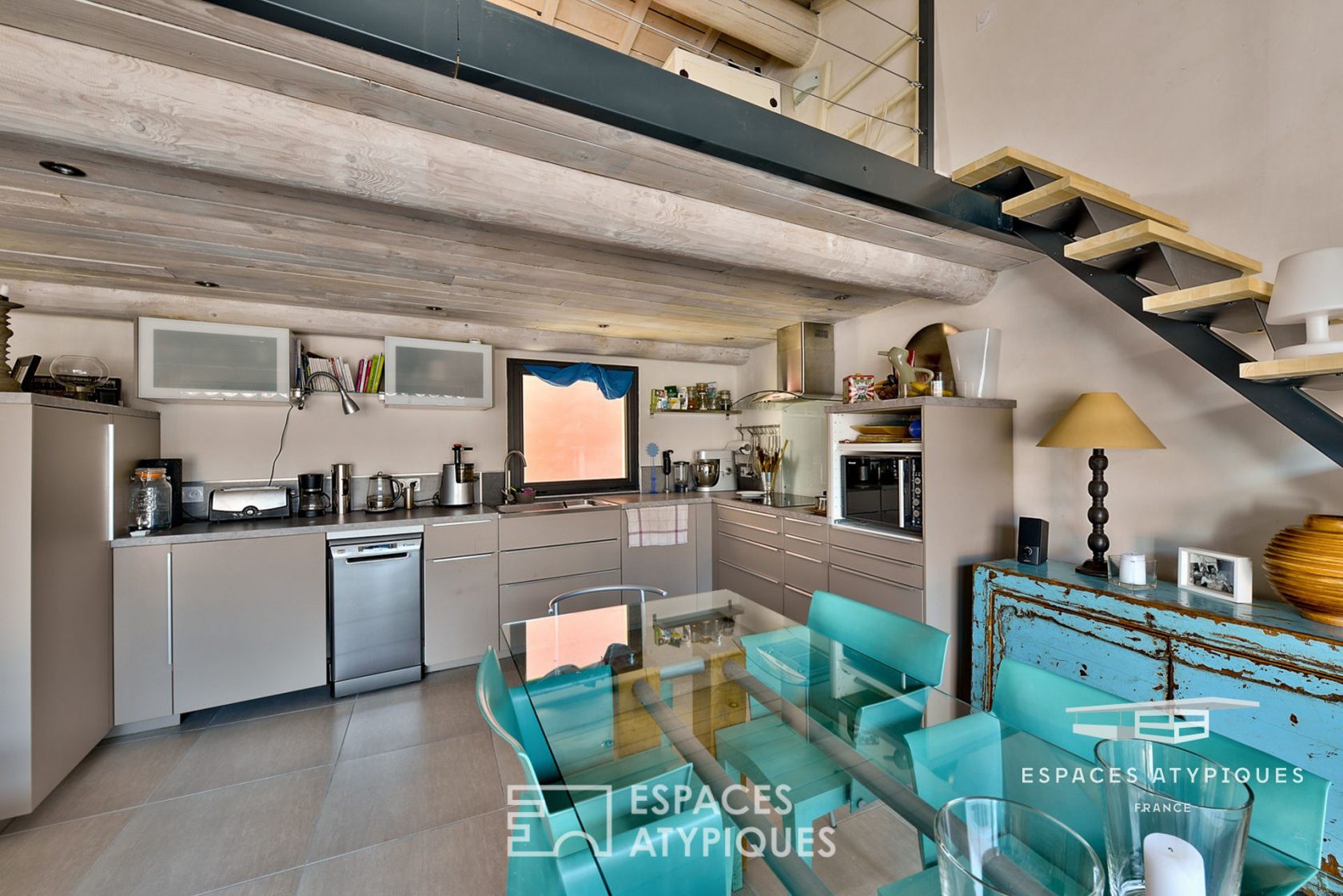 Duplex contemporain avec  terrasse