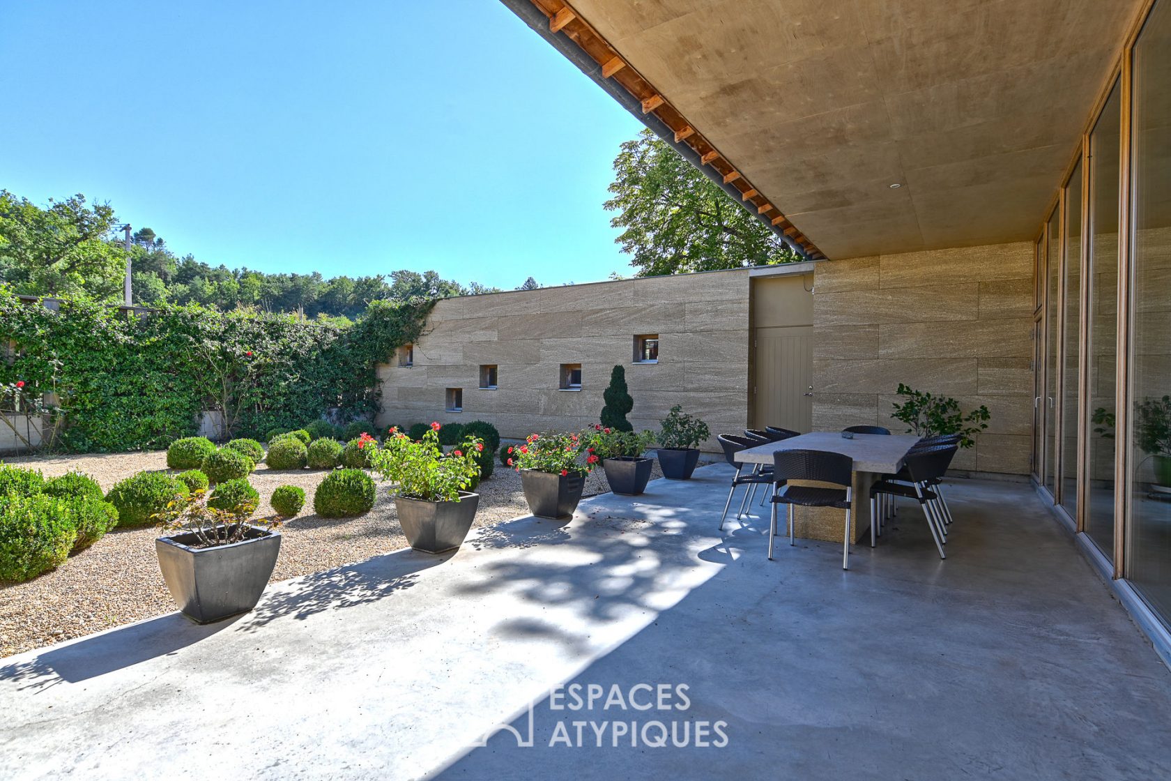 Antique et contemporaine avec vue panoramique