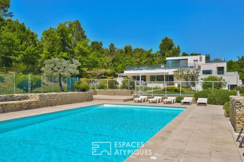 Villa moderniste des années 70 revisitée