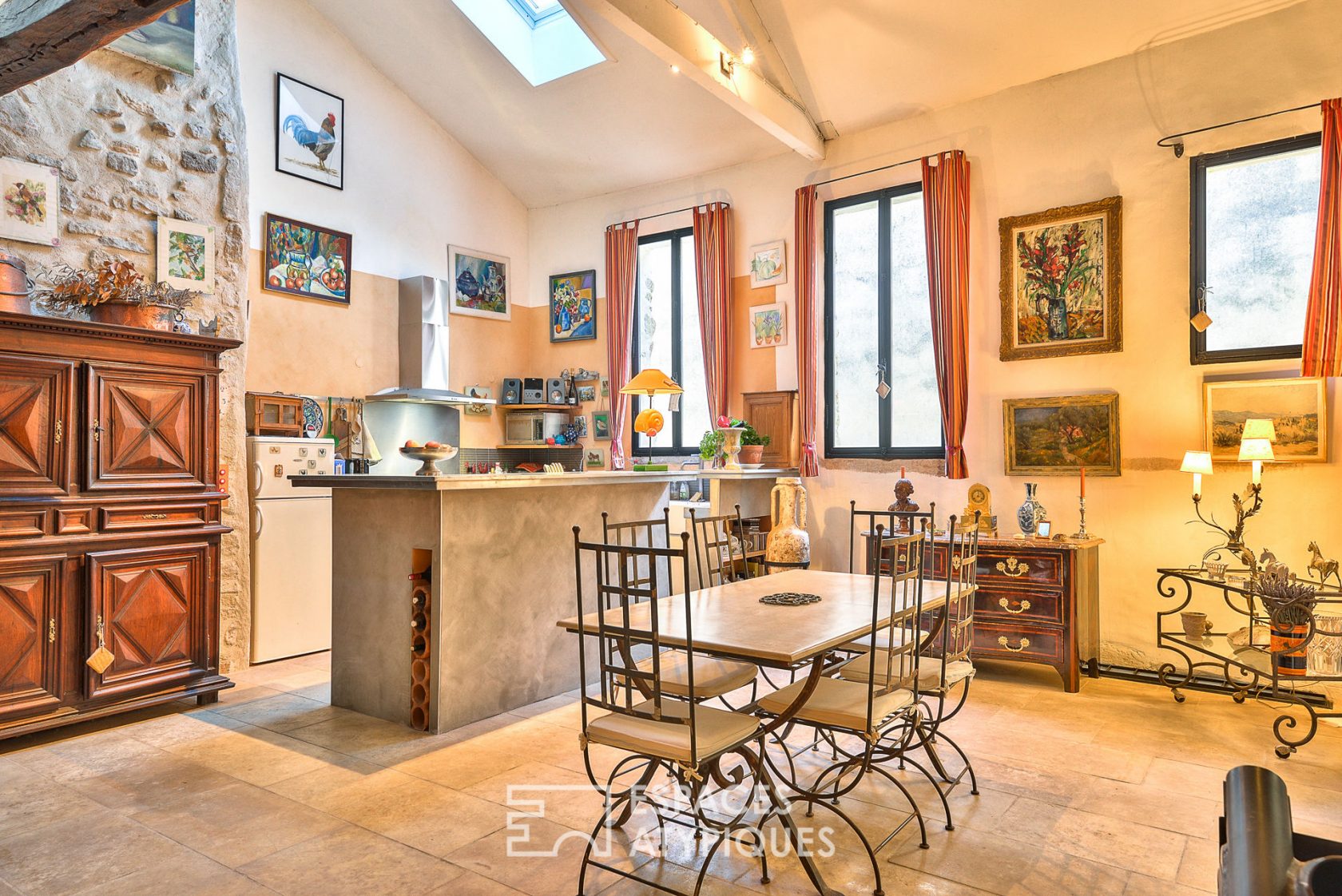 Artist’s house and its incredible tropezienne