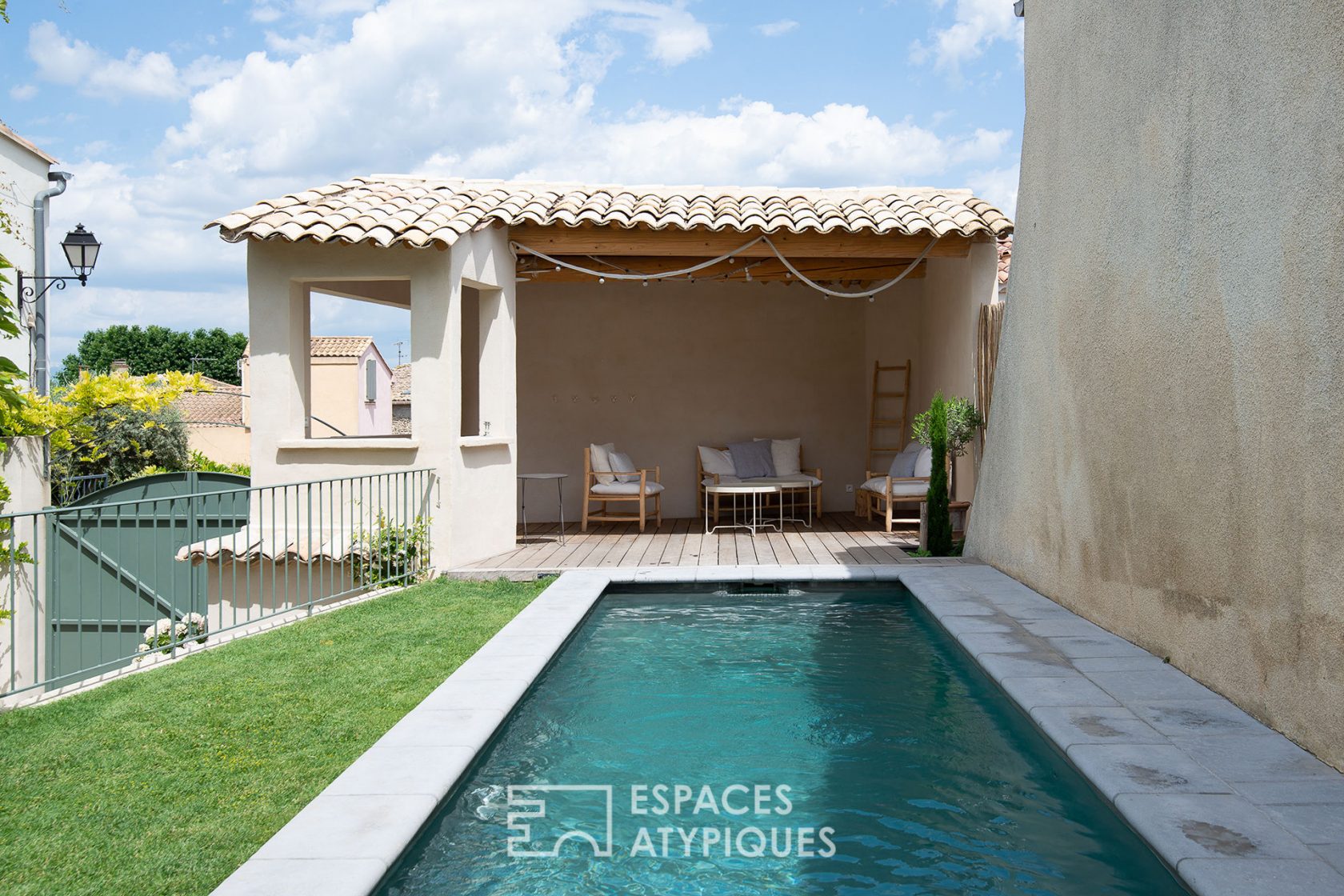 Haven of peace nestled in the heart of a Provencal village