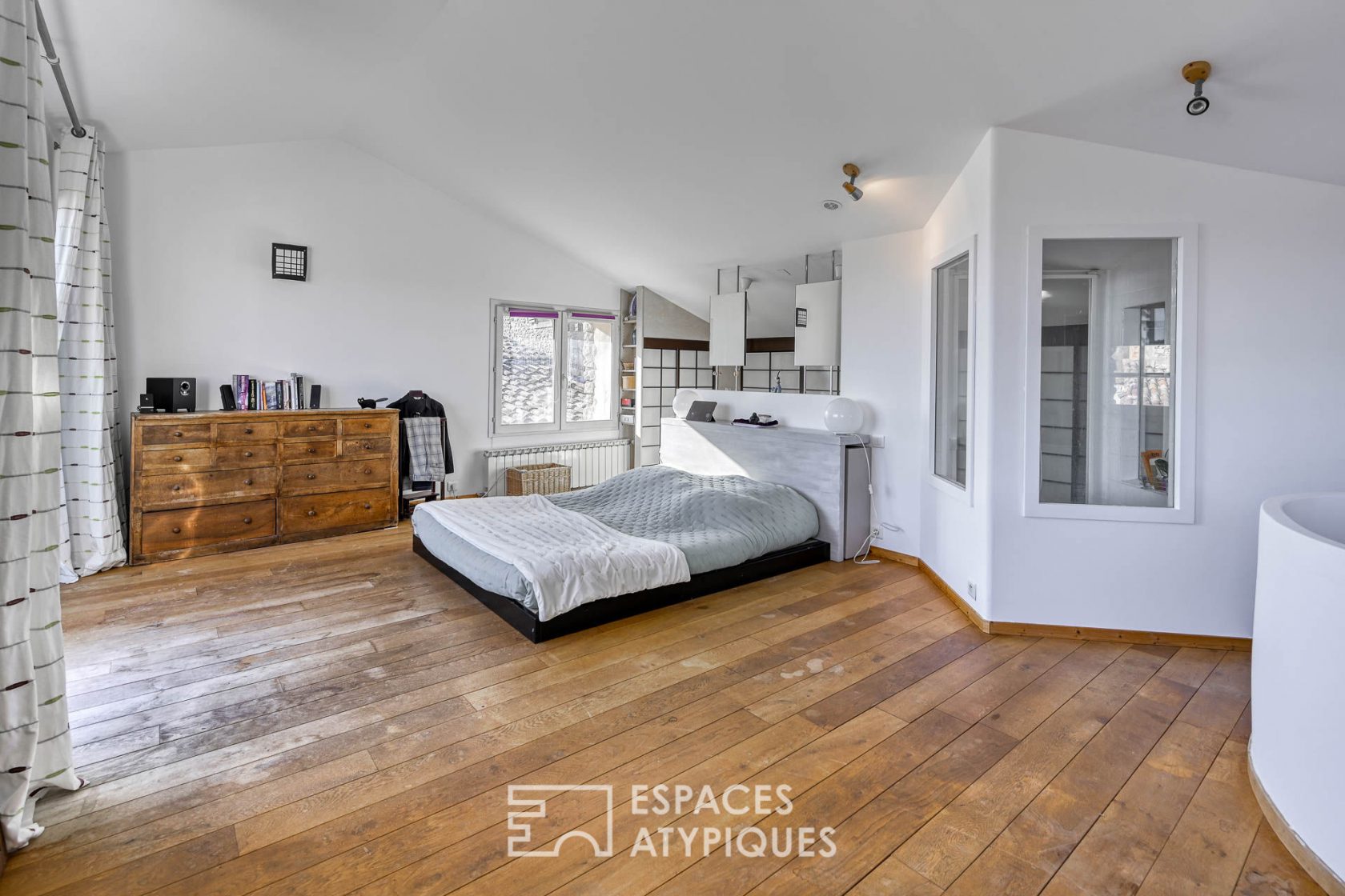 Charming old house in a peaceful village in the heart of splendid nature!