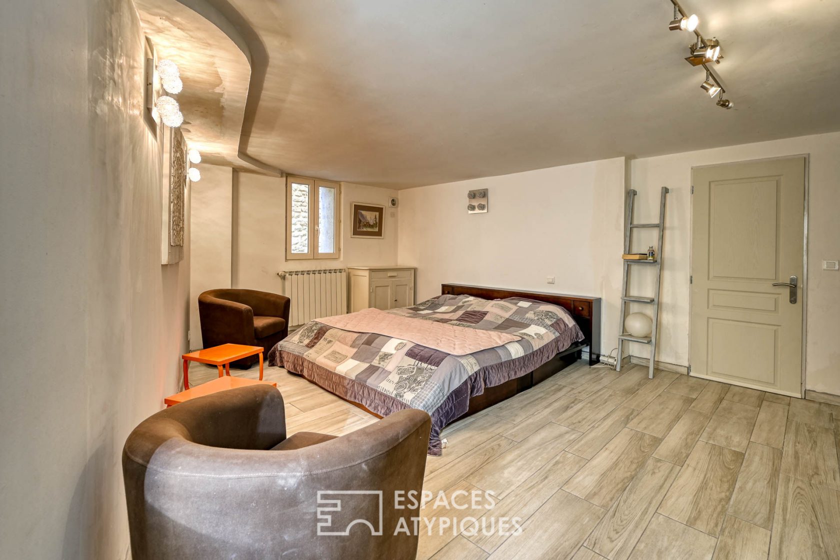 Charming old house in a peaceful village in the heart of splendid nature!